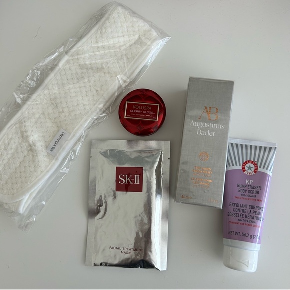 Voluspa Other - Beauty Spa Set Scrubs and Candle - New